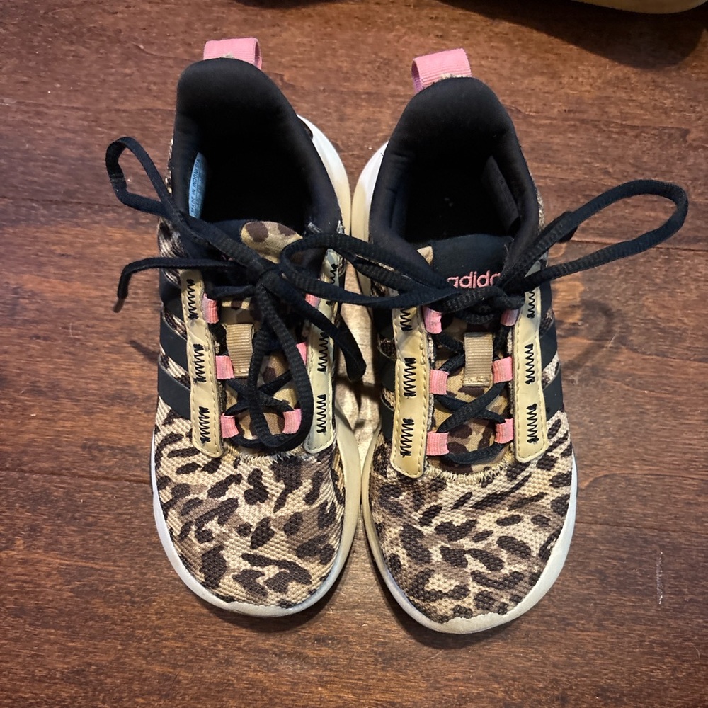 Adidas Kids Size 12 Leopard Print Sneakers Athletic Shoes Girls